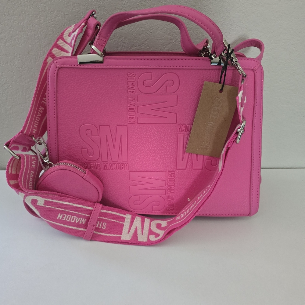 Steve Madden Chic Pink Satchel Bag with Sleek Design